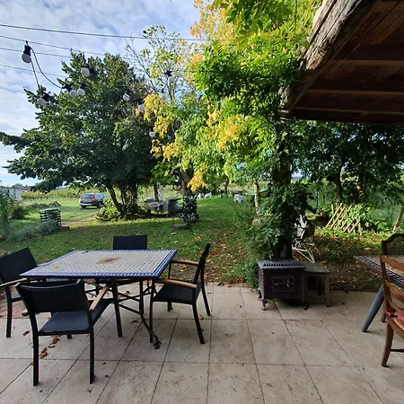 Au Velo Dans L'arbre Saint-Sulpice-de-Faleyrens