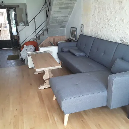 Panzió Au Velo Dans L'arbre