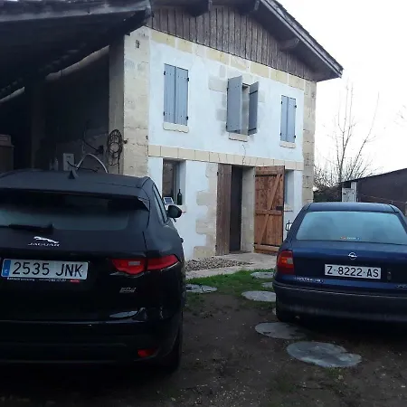 Bed & Breakfast Au Velo Dans L'arbre 3*
