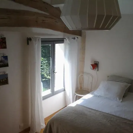 Bed & Breakfast Au Velo Dans L'arbre