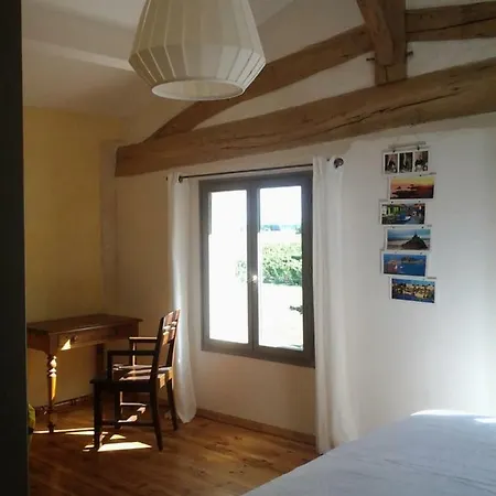 Au Velo Dans L'arbre Saint-Sulpice-de-Faleyrens