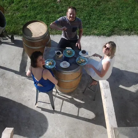 Au Vélo Dans L'arbre