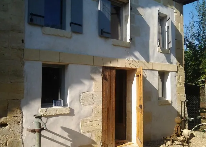 Bed and Breakfast Au Velo Dans L'arbre Saint-Sulpice-de-Faleyrens